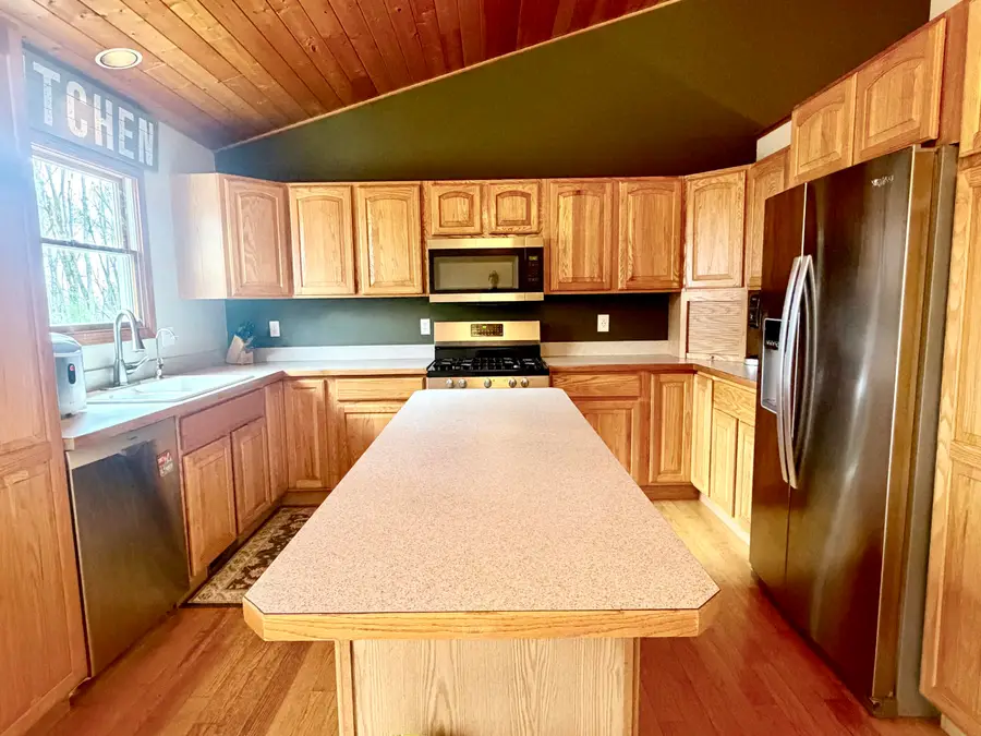 11805 S Flooter Road, Roscommon, MI 48653 - #3