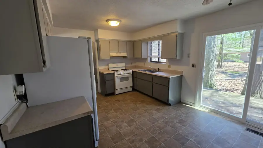 6452 Cedar Street, Oscoda, MI 48750 - #3