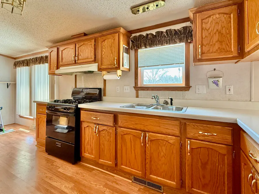 305 Cedar Street, Cheboygan, MI 49721 - #2