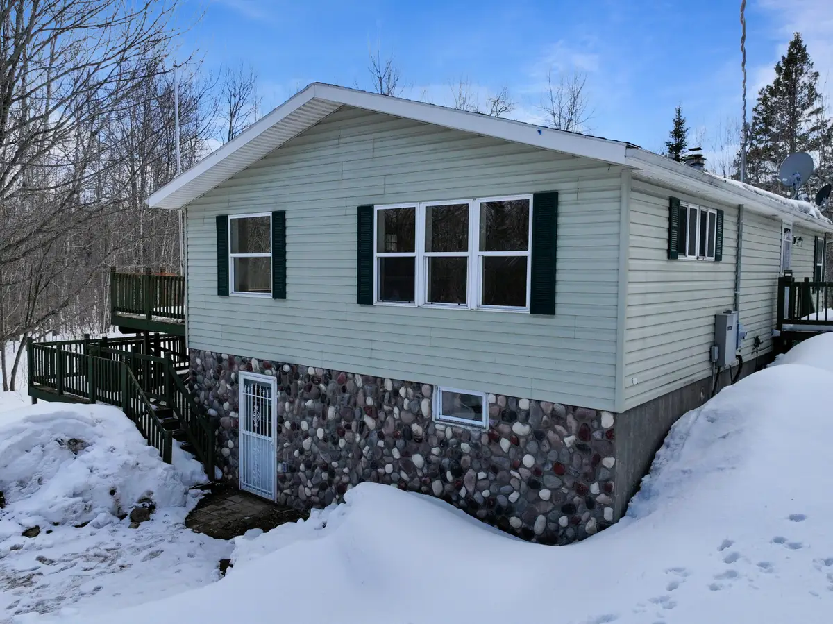 10810 S Riverside Drive, Bruce, MI 49783 - #1