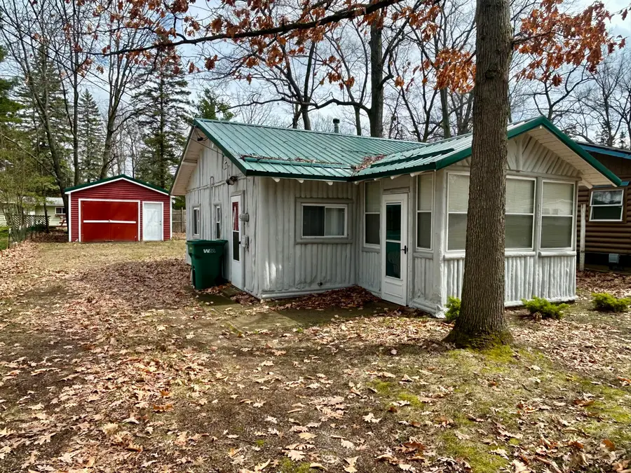 130 Edgewood Drive, Prudenville, MI 48651 - #2