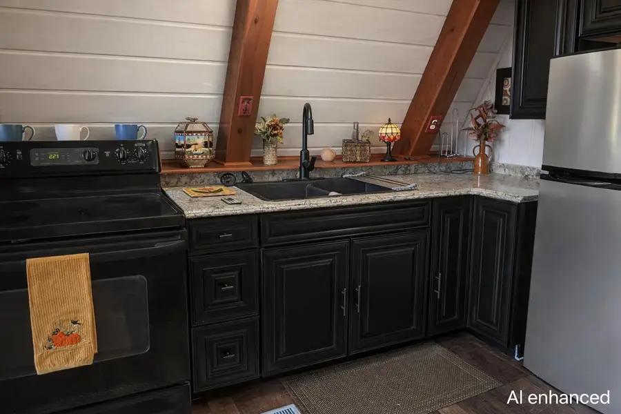 23940 N Hilltop, Atlanta, MI 49709 - #3