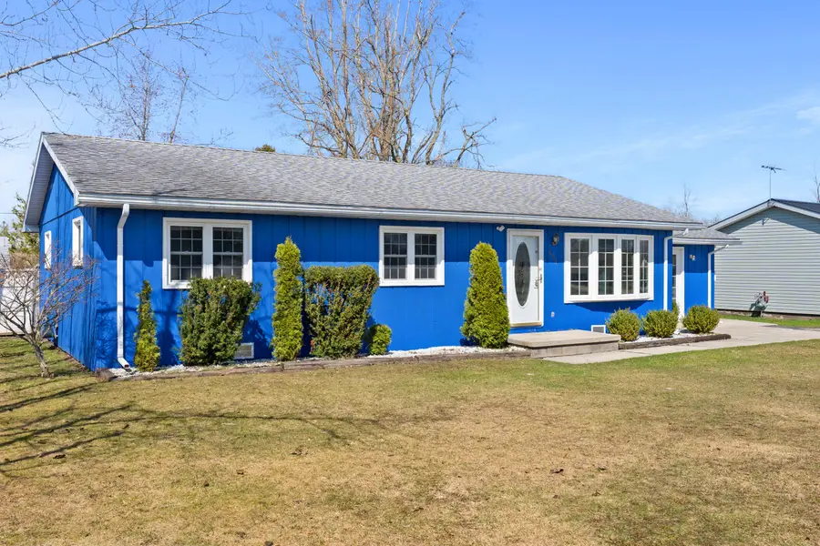 493 South 6th Street, Rogers City, MI 49779 - #2