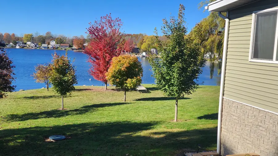 8646 Lake Drive, Springport, MI 49284 - #2