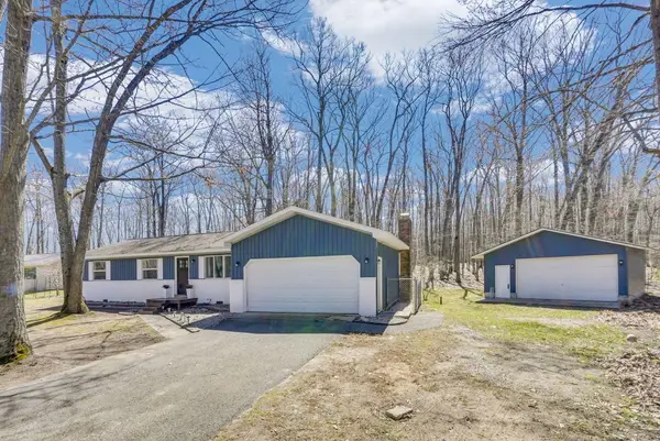 8770 Edward Kumm Drive, Roscommon, MI 48653