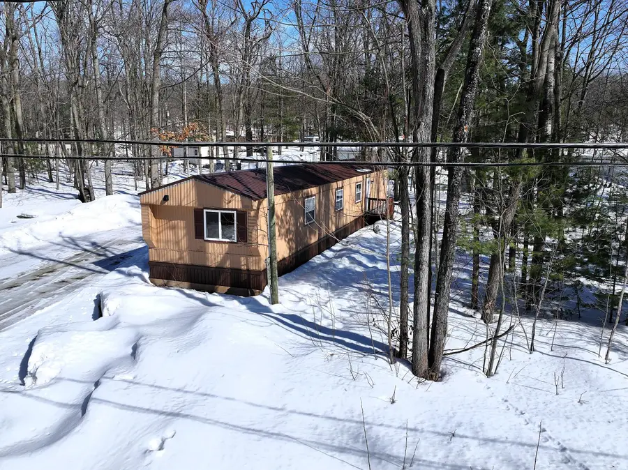 6091 Kellogg Drive, Gaylord, MI 49735 - #3