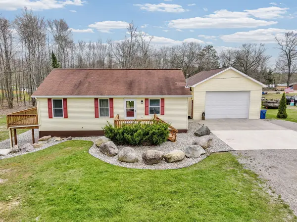 7687 Stone School Road, Houghton Lake, MI 48629
