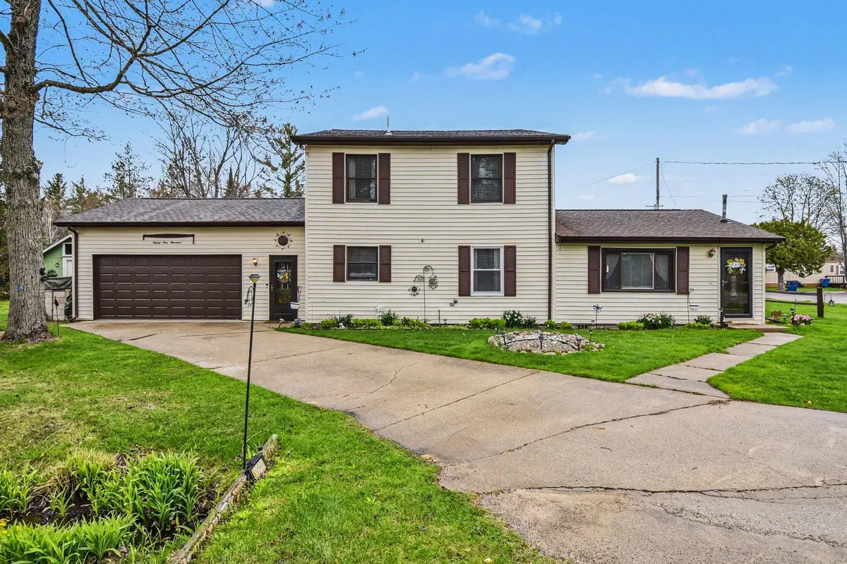 8900 Old Mead Road, Houghton Lake, MI 48629 - #1