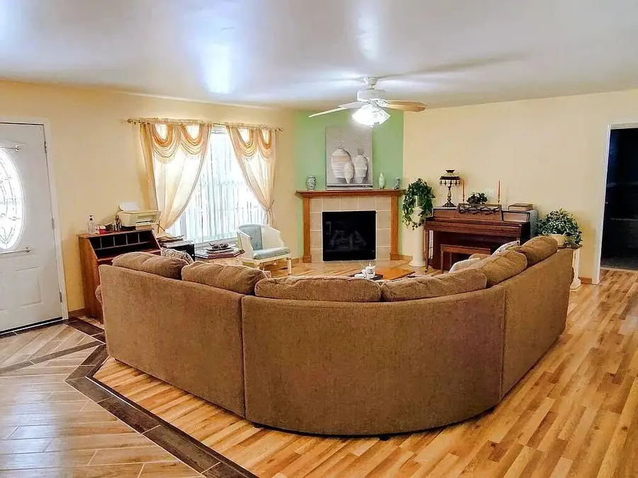 301 S 6th Street, Roscommon, MI 48653 - #2