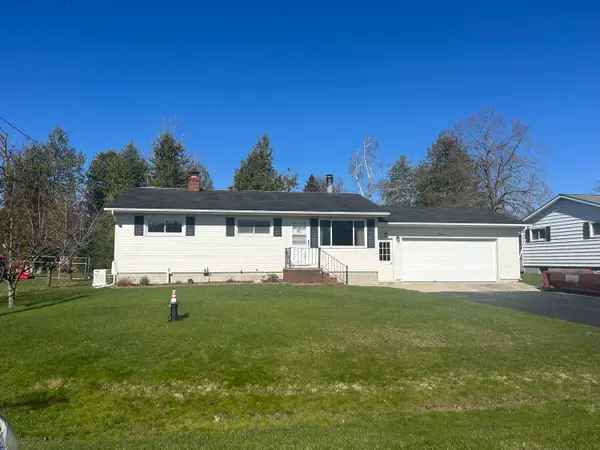 1068 Hinckley Boulevard, Alpena, MI 49707