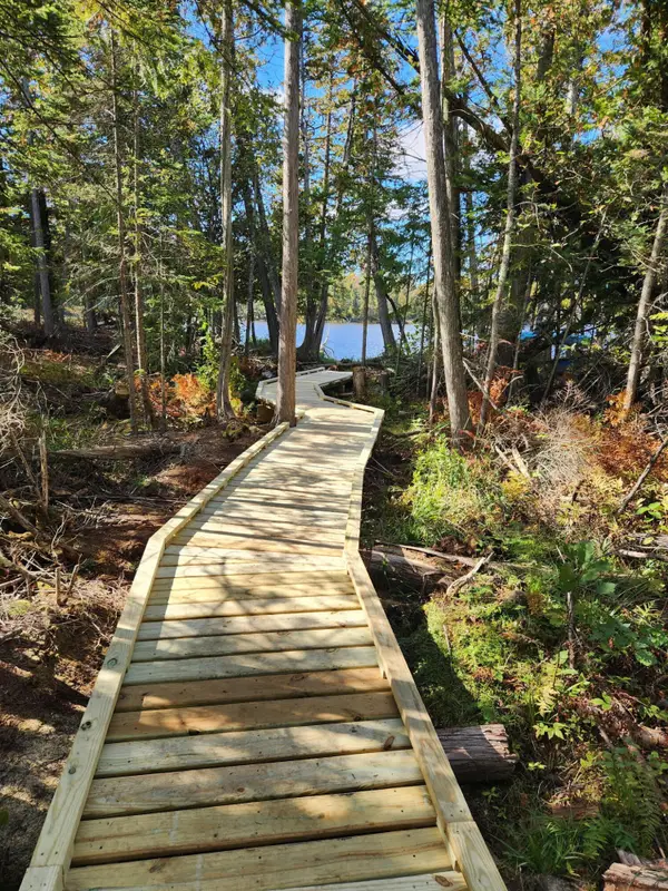 9722 Ocqueoc Lake Road, Millersburg, MI 49759