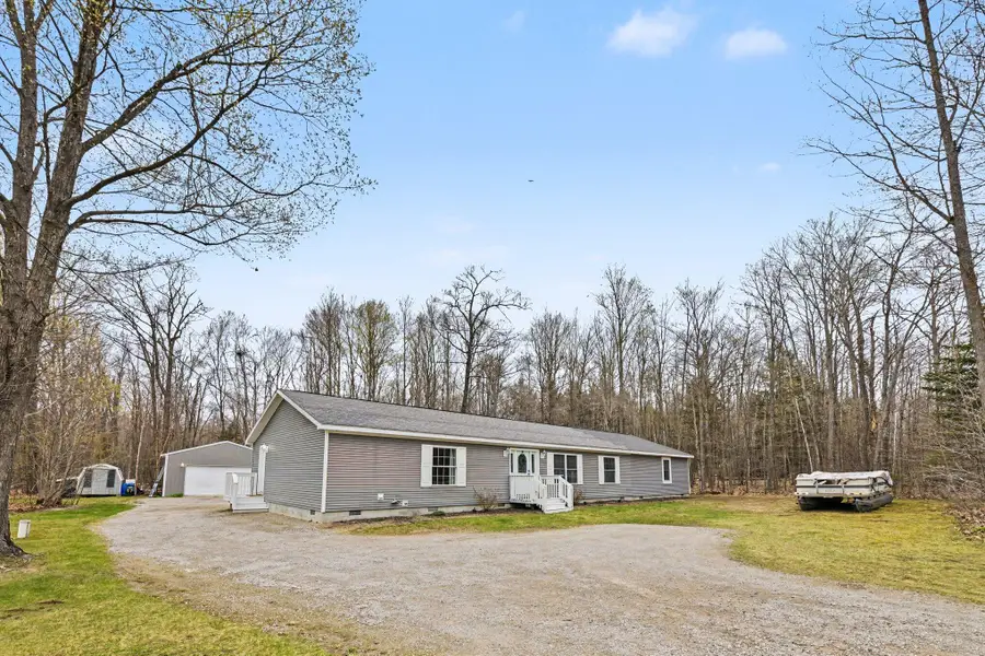 2156 E Mullett Lake Road, Indian River, MI 49749 - #3