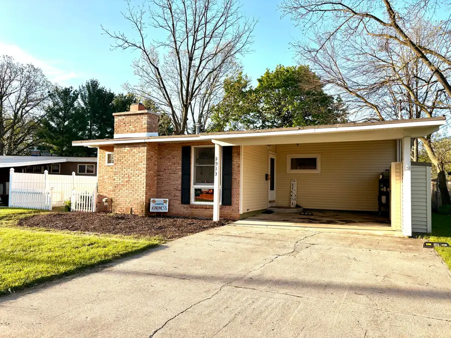 2913 Lafayette Avenue, Lansing, MI 48906 - #3