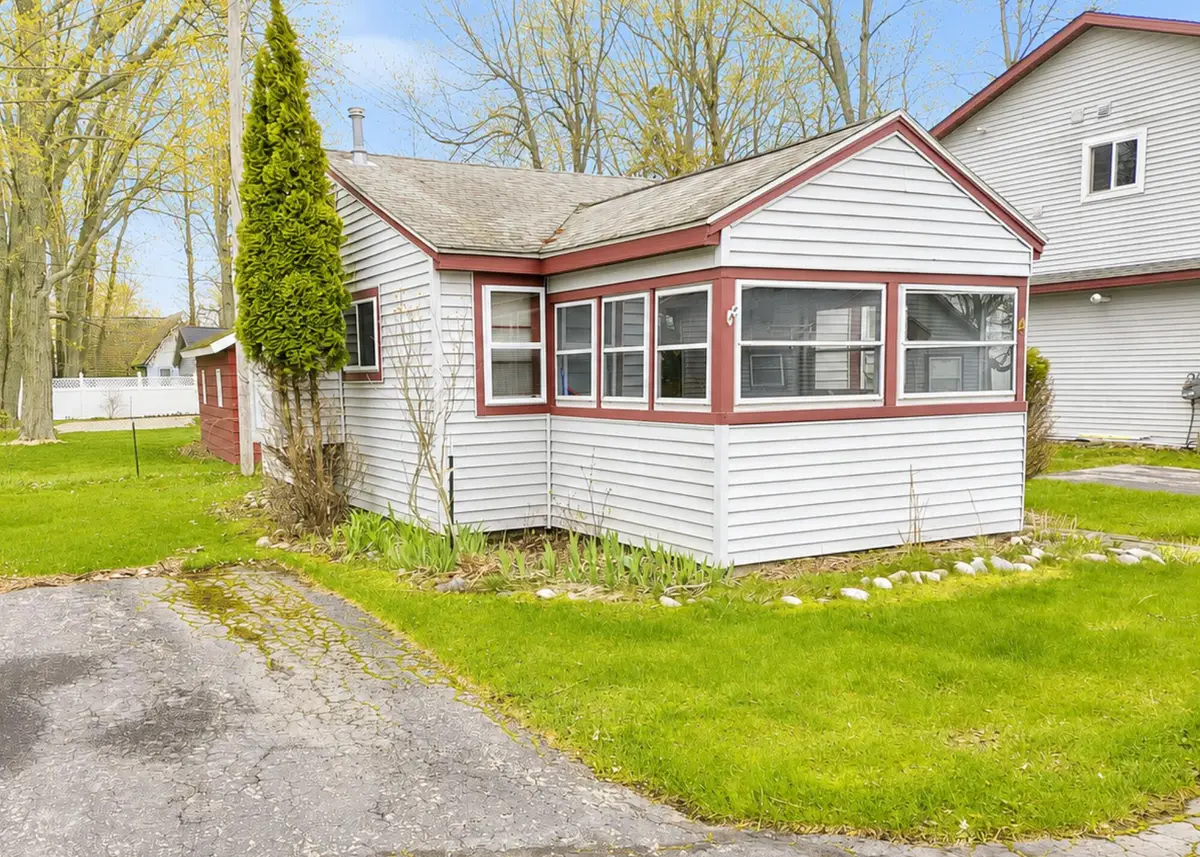 8139 E Houghton Lake Drive, Houghton Lake, MI 48629 - #1