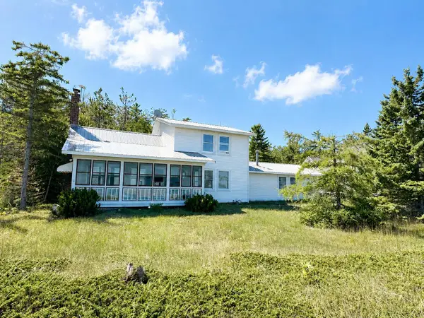 18453 Nipigon Lane, Ocqueoc, MI 49759