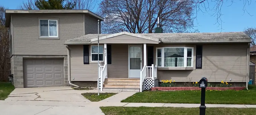 423 W Campbell Street, Alpena, MI 49707 - #2