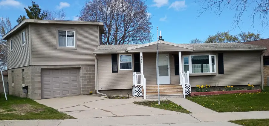 423 W Campbell Street, Alpena, MI 49707 - #3