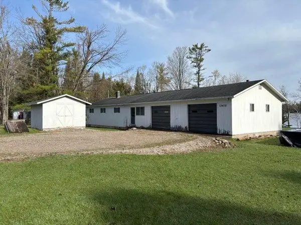 13428 W Shore Drive, Millersburg, MI 49759