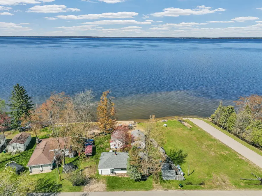 306 Festival Avenue, Houghton Lake, MI 48629 - #2