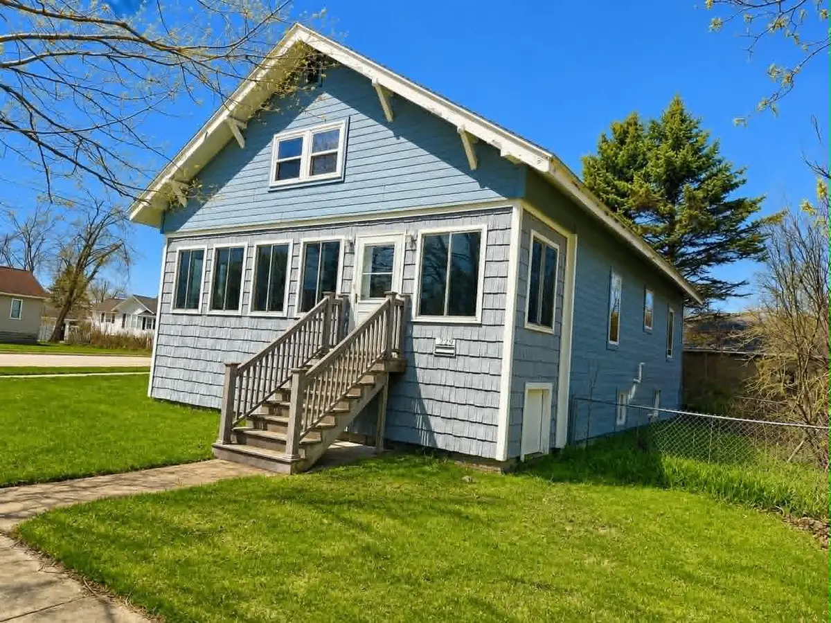 925 & 929 S 2nd Avenue, Alpena, MI 49707 - #1