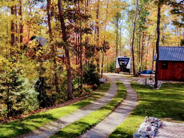 6428 Honey Lane, Johannesburg, MI 49751