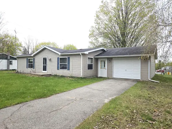 23911 Lowell Street, Hillman, MI 49746