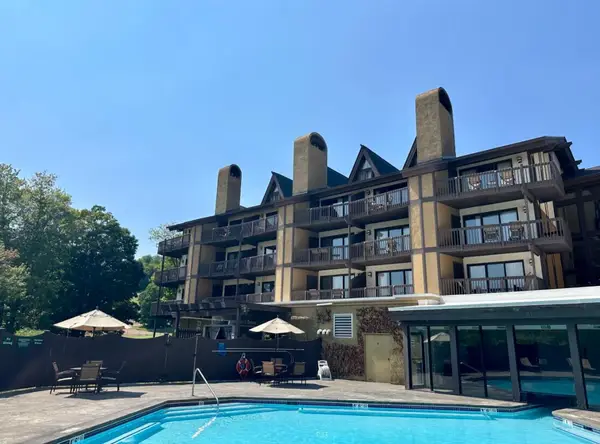 5620 Highlands Drive, Harbor Springs, MI 49740