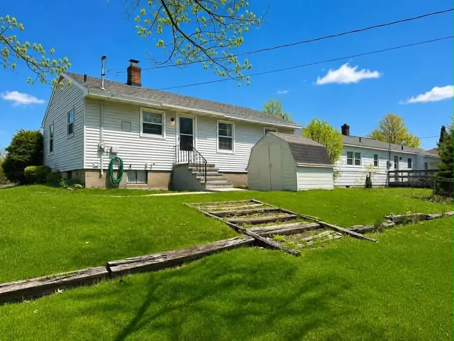 1507 S Second Avenue, Alpena, MI 49707 - #2