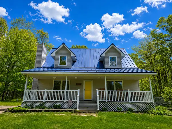 2582 Sterling Truck Trail, Alger, MI 48610