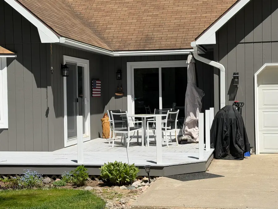 304 Maid Marian Way, Roscommon, MI 48653 - #2
