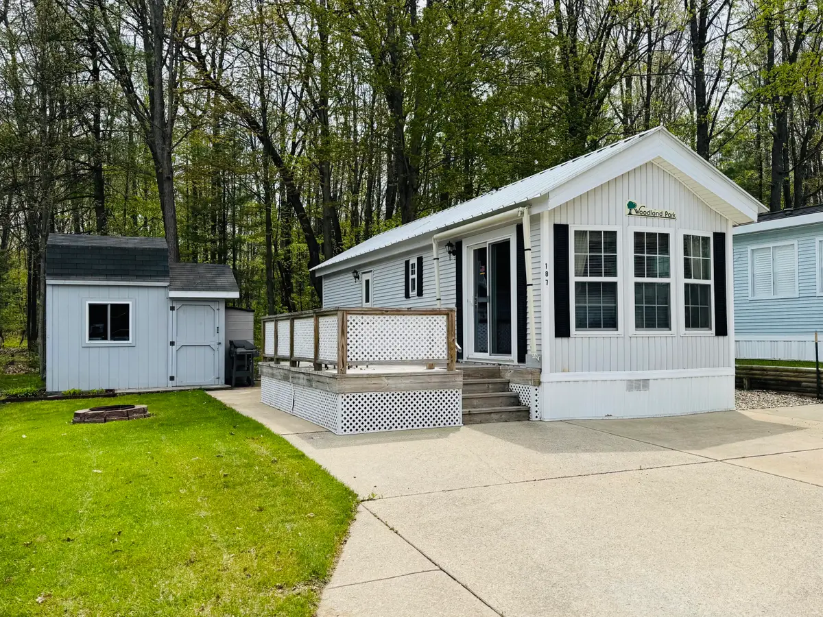 2757 Owens Unit 187 Drive, Houghton Lake, MI 48629 - #1