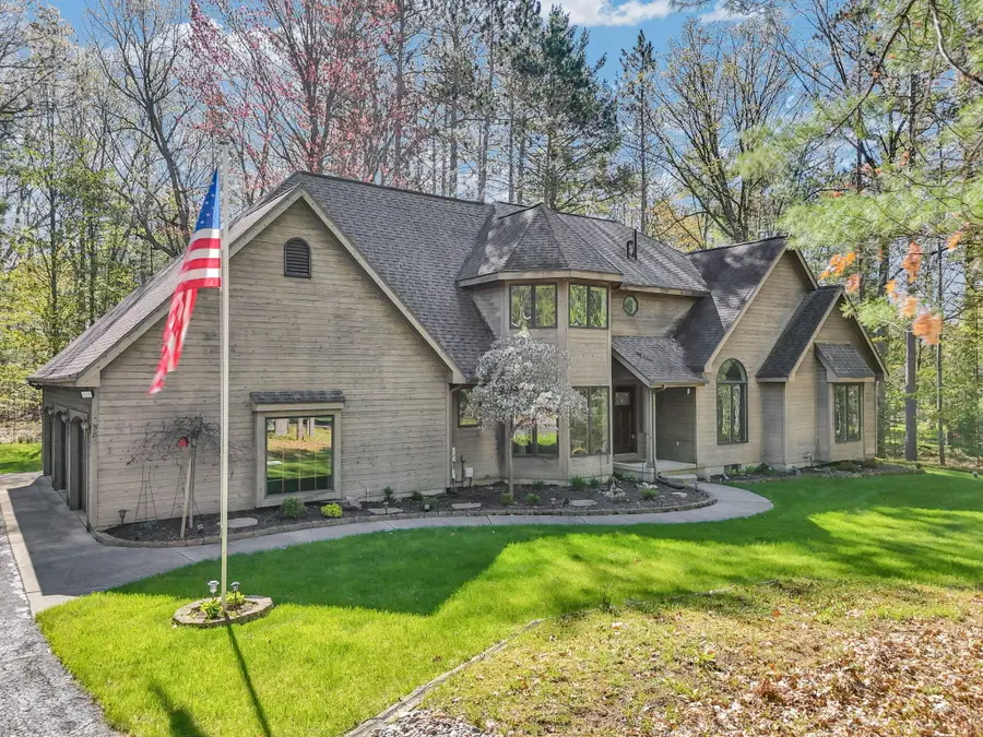 10580 Eastridge Court, Roscommon, MI 48653 - #2