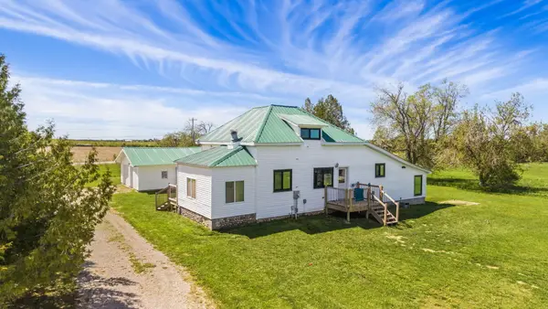 13944 Walker Highway, Millersburg, MI 49759