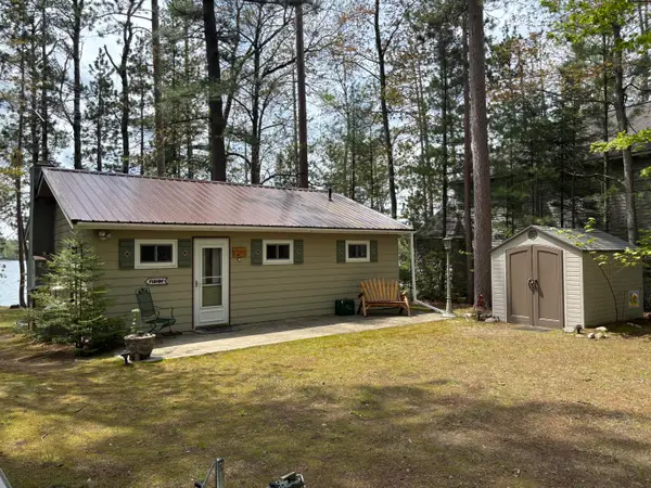 11494 E Shore Drive, Millersburg, MI 49759