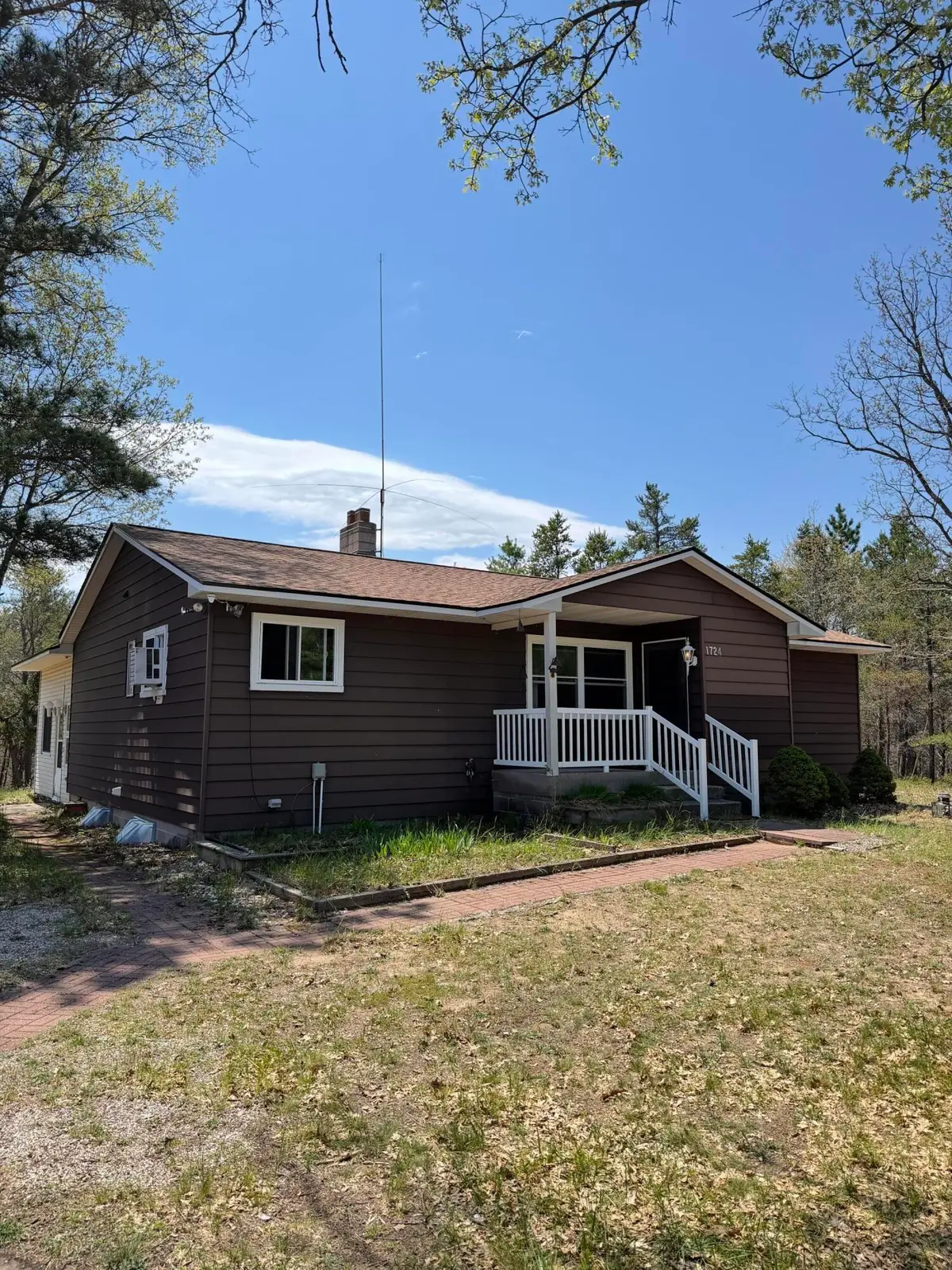1724 E North Down River Road, Grayling, MI 49738 - #1
