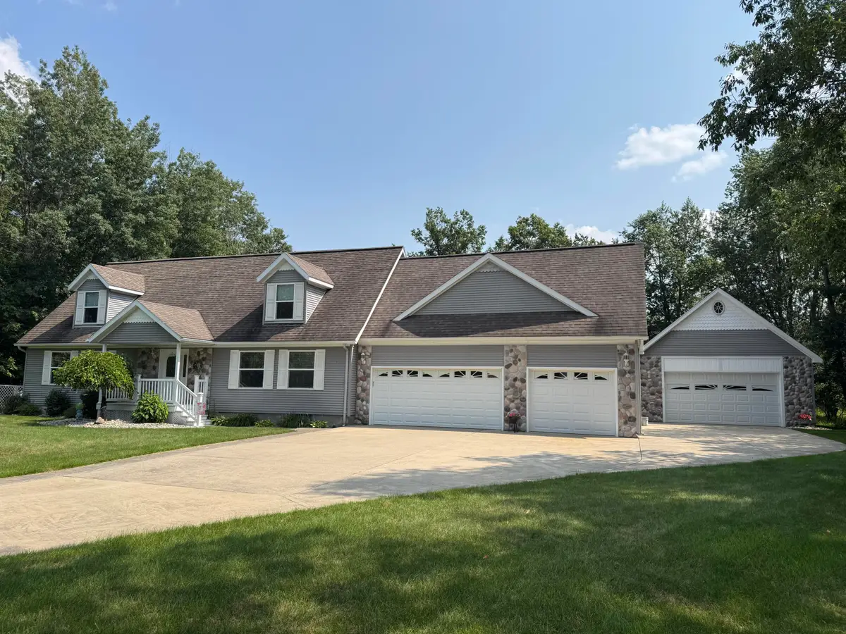 6709 Birdie Circle, Grayling, MI 49738 - #1