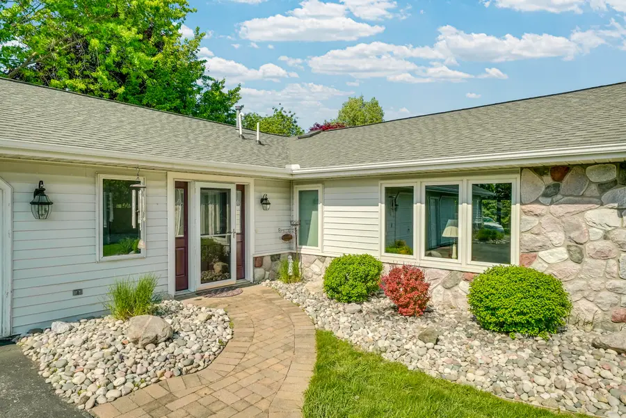 5656 Apple Valley Road, Williamsburg, MI 49690 - #3