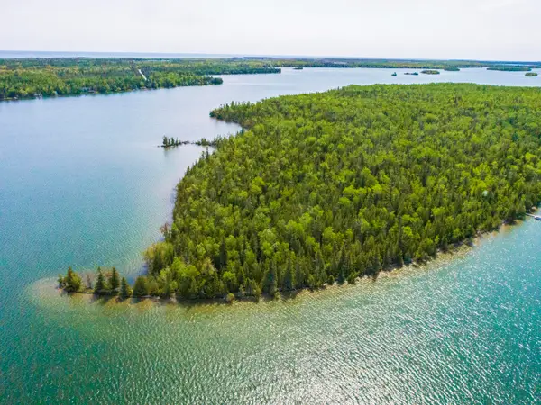 17.47 AC Grand Island, Presque Isle, MI 49777