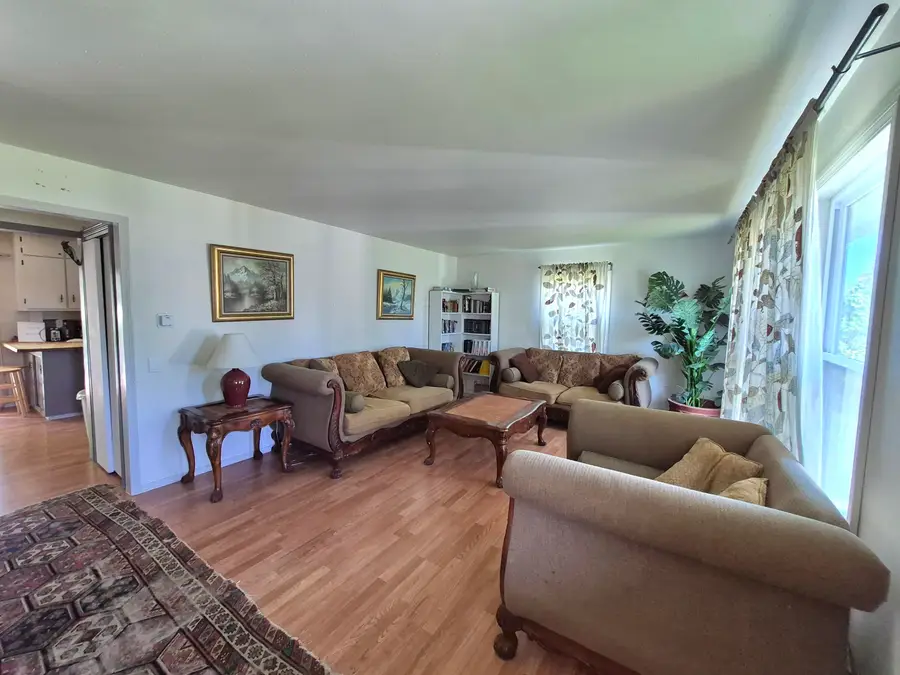 5287 W Houghton Lake Drive, Houghton Lake, MI 48629 - #3