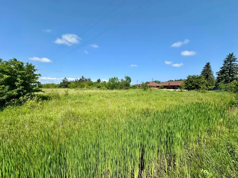 912 S Huron Street, Cheboygan, MI 49721 - #3
