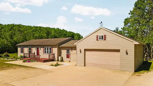 8786 Aidan Avenue, Gaylord, MI 49735