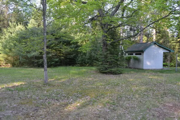 7601 N Cabin Lane, Roscommon, MI 48653