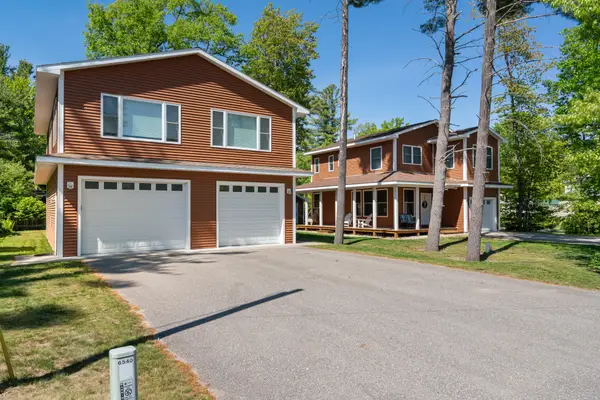 6528 Holden Road, Indian River, MI 49749