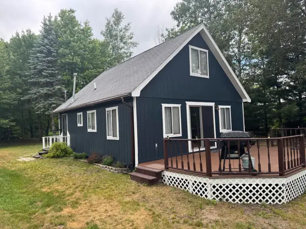 897 Springwood Drive, Prudenville, MI 48651