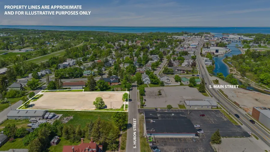 L 1-2 4-p7 Huron Street, Cheboygan, MI 49721 - #2