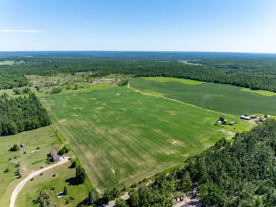8702 Beckett Road, Johannesburg, MI 49751 - #3