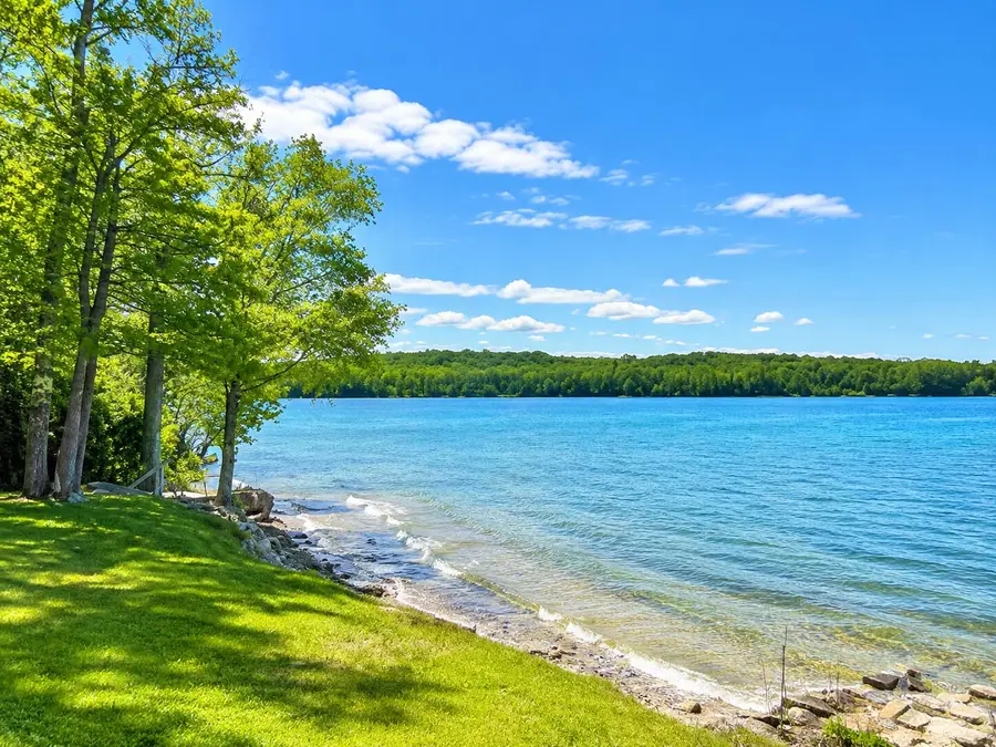 521 W Cheeseman Road, Saint Ignace, MI 49781 - #2