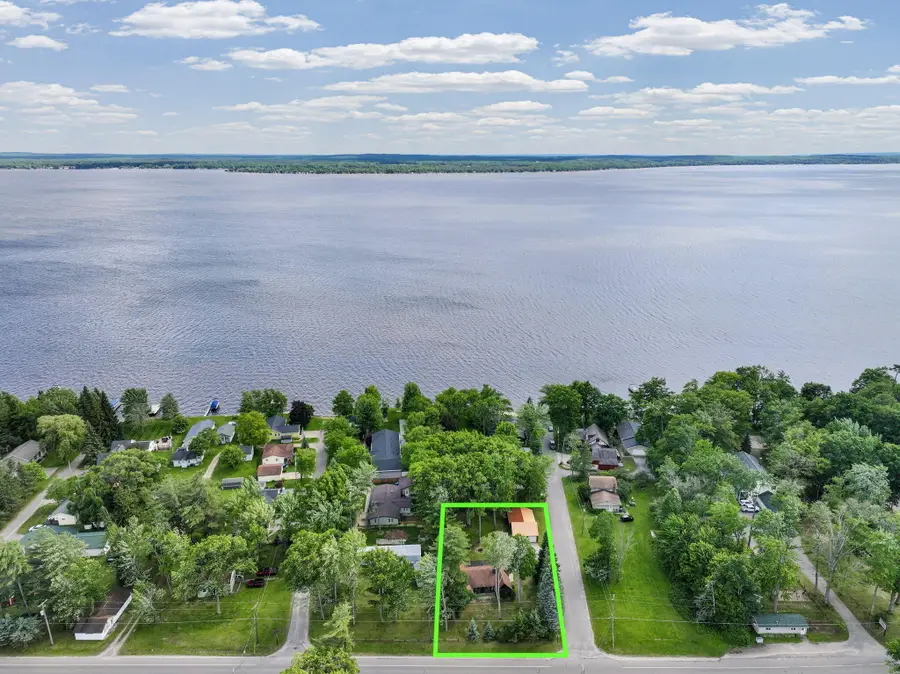 3657 E Houghton Lake Drive, Houghton Lake, MI 48629 - #2