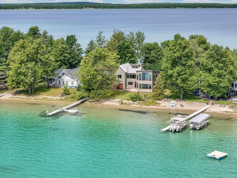 38 Treasure Island, Roscommon, MI 48653 - #2
