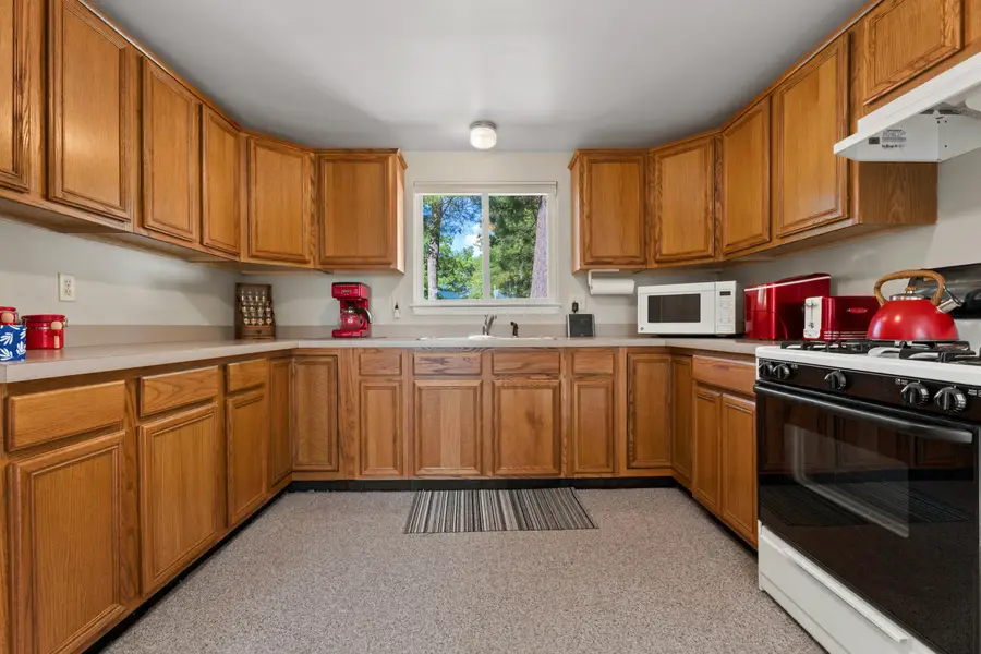 8863 E Log Cabin Trail, Atlanta, MI 49709 - #2